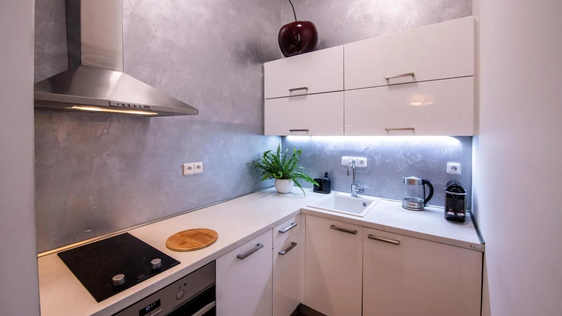 Modern Downtown Apt - Renovated, On Ideal Location Prague 0*,  Czech Republic