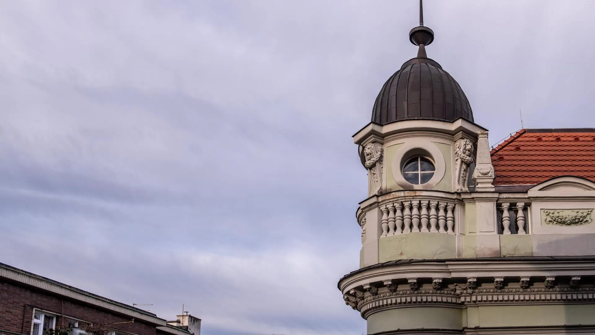 Modern Downtown Apt - Renovated, On Ideal Location Prague Apartment