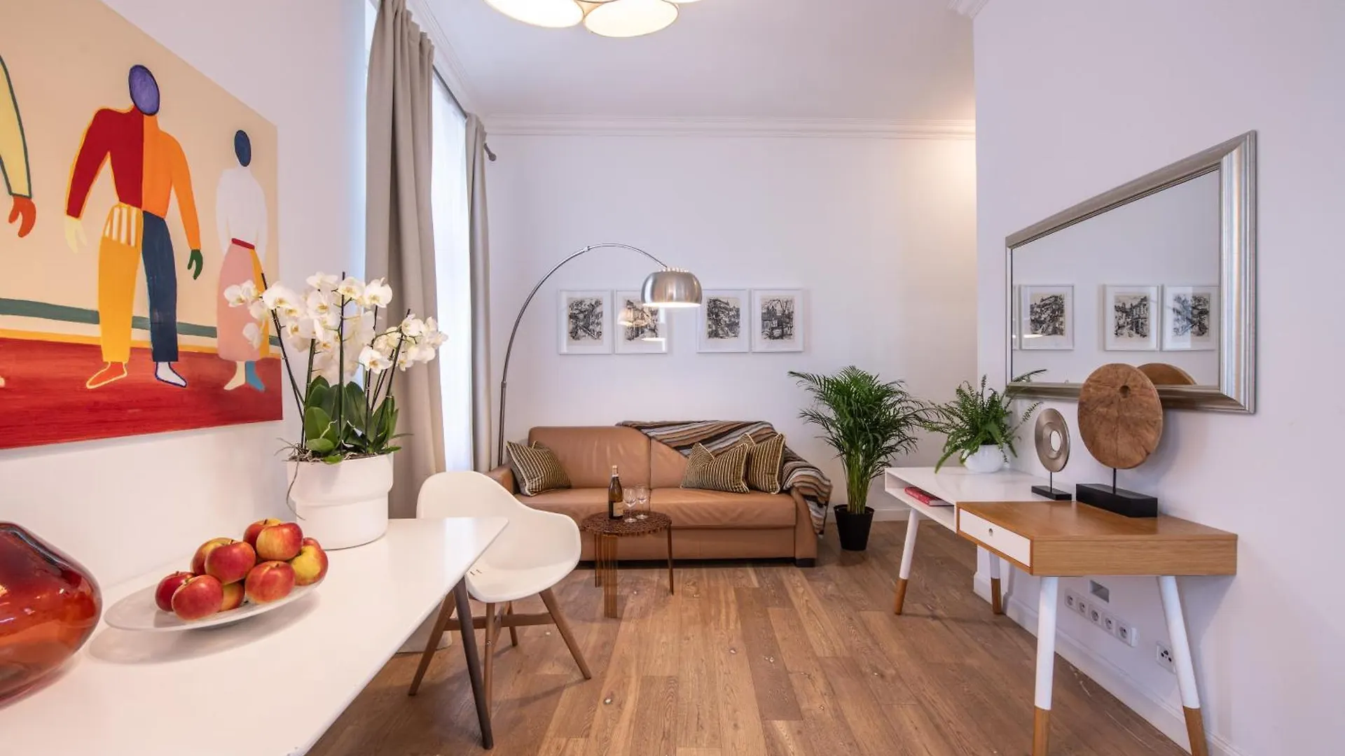 Apartment Modern Downtown Apt - Renovated, On Ideal Location Prague